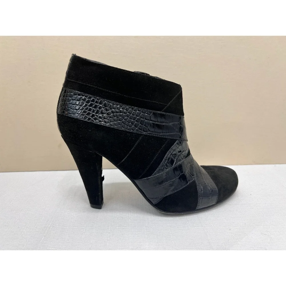 Donald J Pliner Ankle Boot Women 7M Black Good Suede Croc Embossed Made in Italy